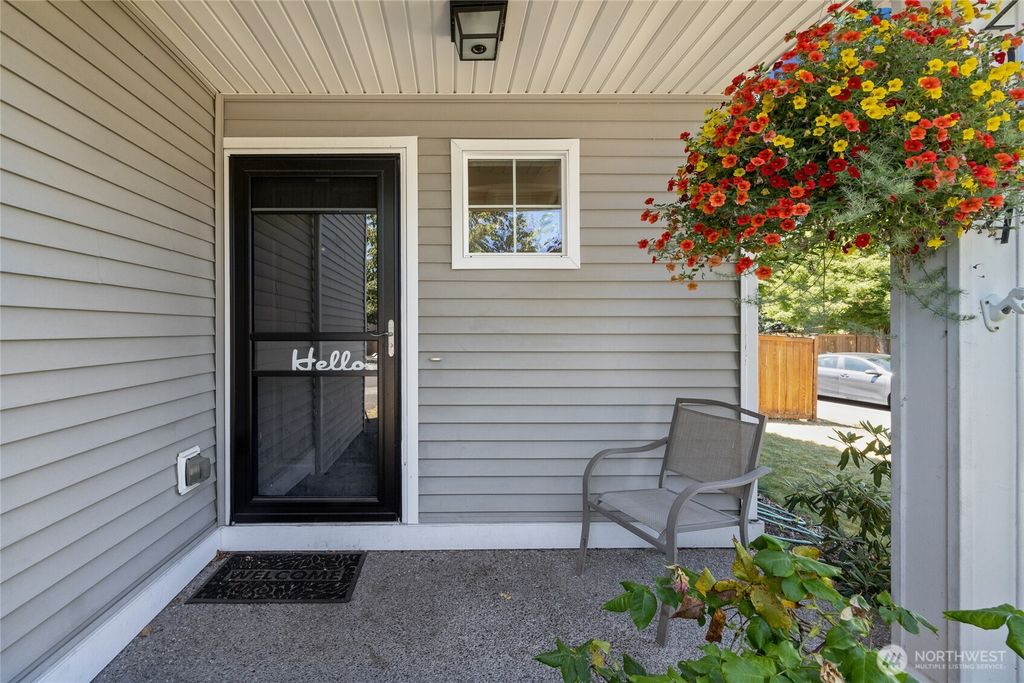 20304 48th Avenue E, Spanaway, WA 98387