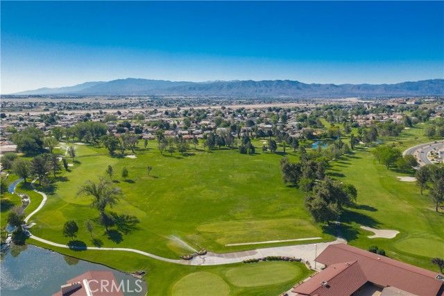 18055 Lakeview Drive, Victorville, CA 92395