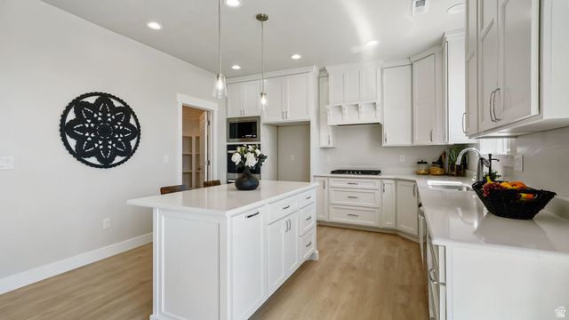 9579 N BLUEBELL DR, Eagle Mountain, UT 84005