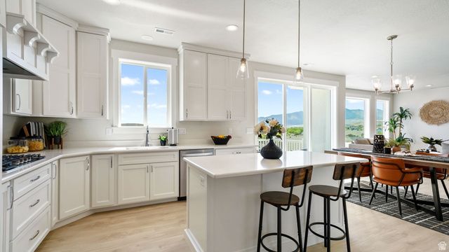 9579 N BLUEBELL DR, Eagle Mountain, UT 84005