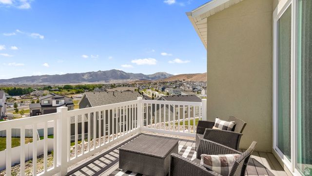 9579 N BLUEBELL DR, Eagle Mountain, UT 84005