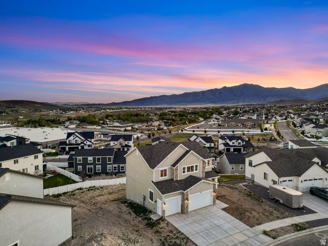 9579 N BLUEBELL DR, Eagle Mountain, UT 84005
