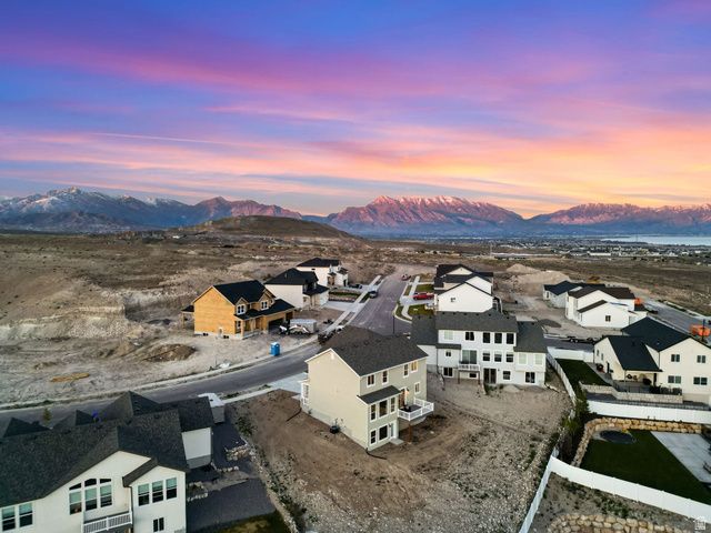 9579 N BLUEBELL DR, Eagle Mountain, UT 84005