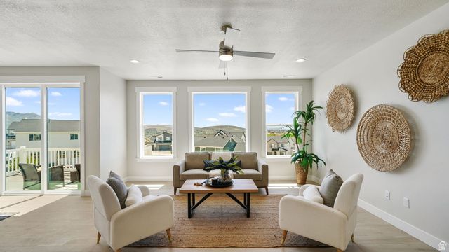 9579 N BLUEBELL DR, Eagle Mountain, UT 84005