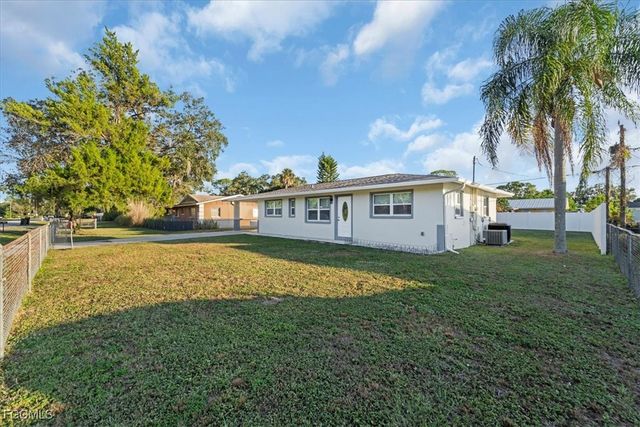 14143 Caribbean BLVD, Fort Myers, FL 33905