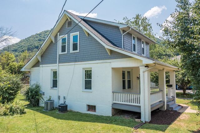 910 Ivy ST, Roanoke, VA 24014