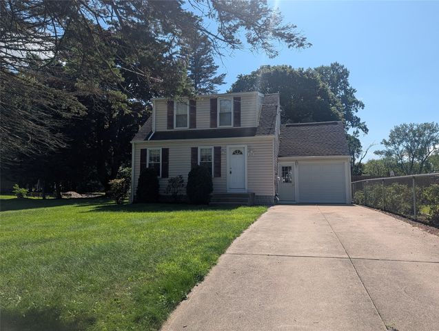 612 IRVINE Drive, Erie, PA 16511