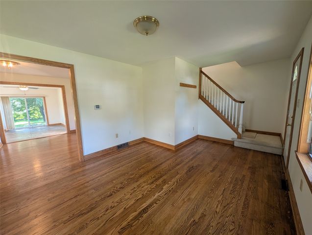 612 IRVINE Drive, Erie, PA 16511