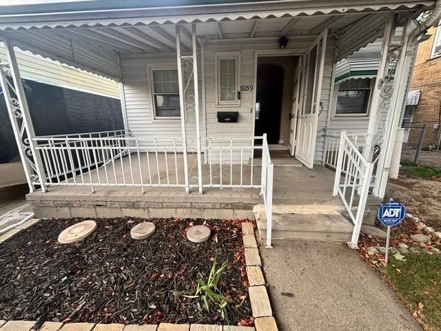8059 Coolidge Road, Center Line, MI 48015