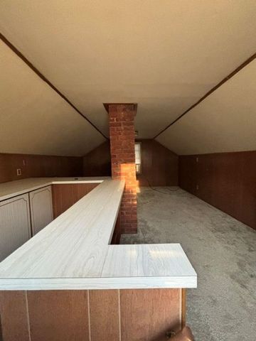 8059 Coolidge Road, Center Line, MI 48015