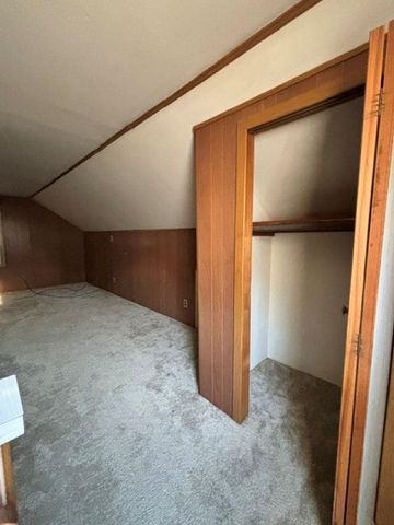 8059 Coolidge Road, Center Line, MI 48015