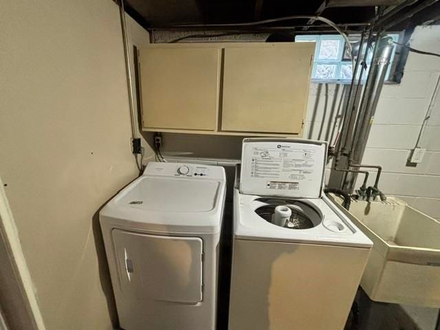 8059 Coolidge Road, Center Line, MI 48015