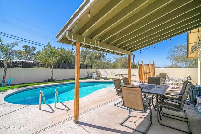 2223 N Forgeus Avenue, Tucson, AZ 85716