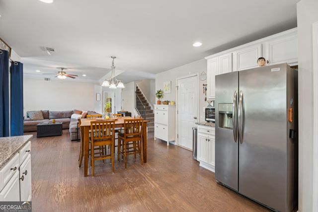 5752 Shore Isle Court, Flowery Branch, GA 30542