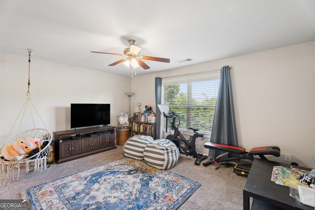 5752 Shore Isle Court, Flowery Branch, GA 30542