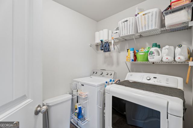 5752 Shore Isle Court, Flowery Branch, GA 30542