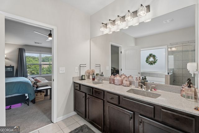 5752 Shore Isle Court, Flowery Branch, GA 30542