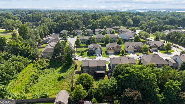 5752 Shore Isle Court, Flowery Branch, GA 30542