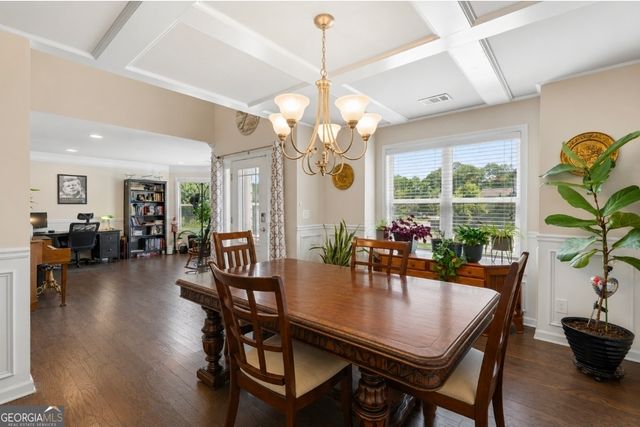 5752 Shore Isle Court, Flowery Branch, GA 30542
