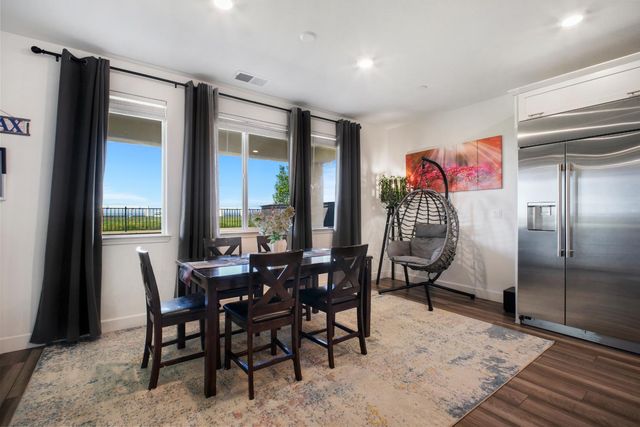 5667 Drifton Way, Sacramento, CA 95835