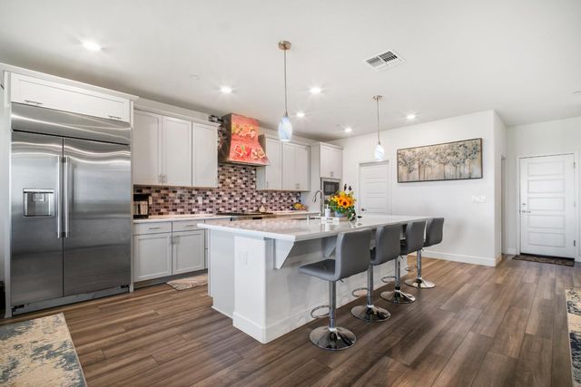 5667 Drifton Way, Sacramento, CA 95835