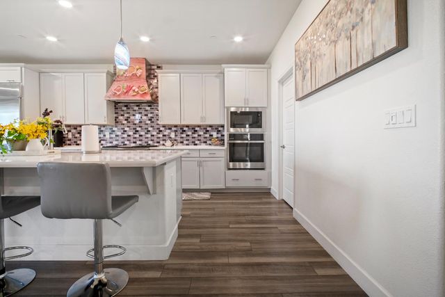 5667 Drifton Way, Sacramento, CA 95835