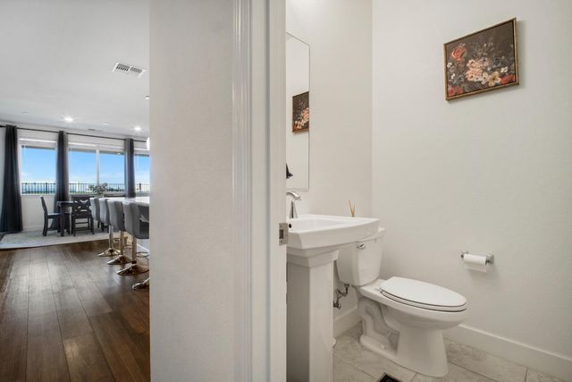 5667 Drifton Way, Sacramento, CA 95835