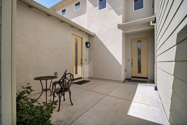 5667 Drifton Way, Sacramento, CA 95835