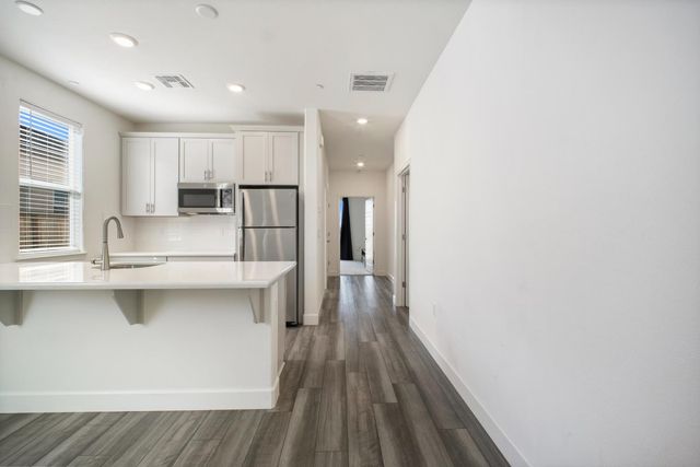 5667 Drifton Way, Sacramento, CA 95835