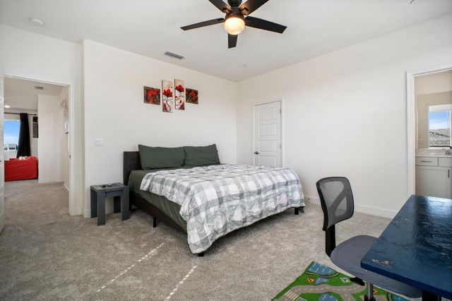 5667 Drifton Way, Sacramento, CA 95835