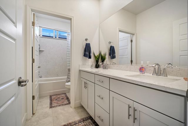 5667 Drifton Way, Sacramento, CA 95835