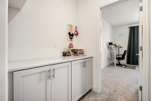 5667 Drifton Way, Sacramento, CA 95835