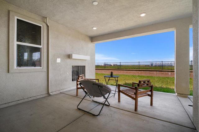 5667 Drifton Way, Sacramento, CA 95835