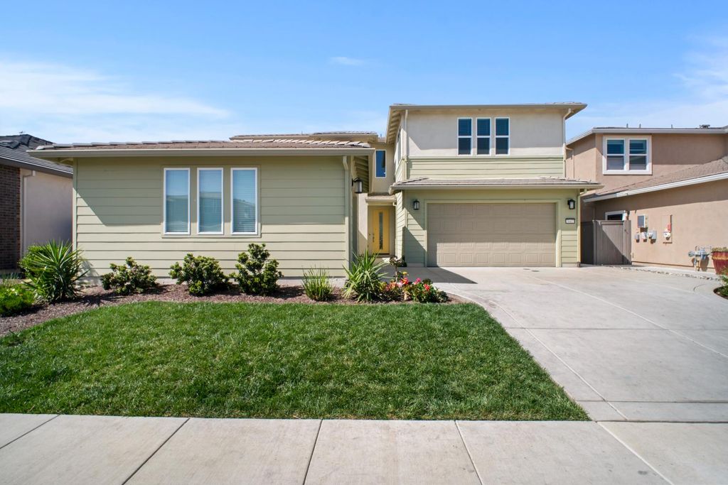 5667 Drifton Way, Sacramento, CA 95835