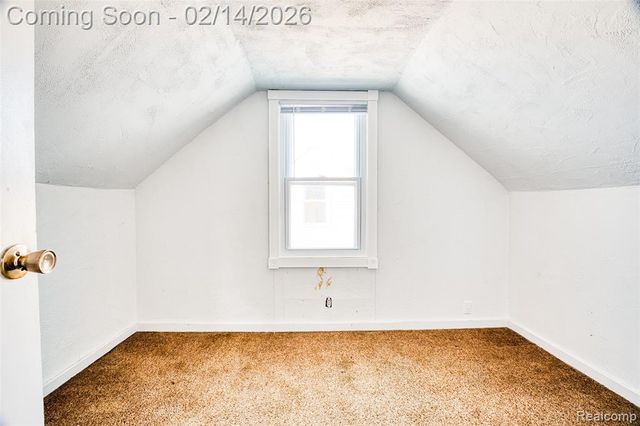 419 W Bernhard Avenue, Hazel Park, MI 48030