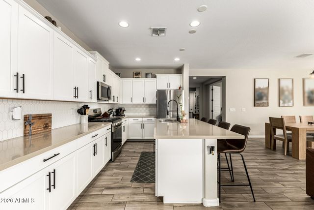 17355 W LARKSPUR Drive, Surprise, AZ 85388