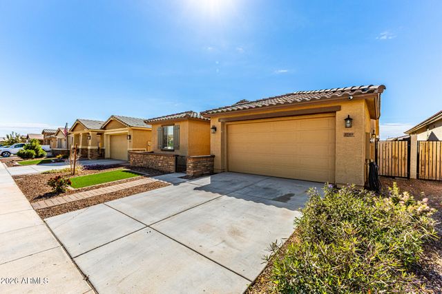 17355 W LARKSPUR Drive, Surprise, AZ 85388