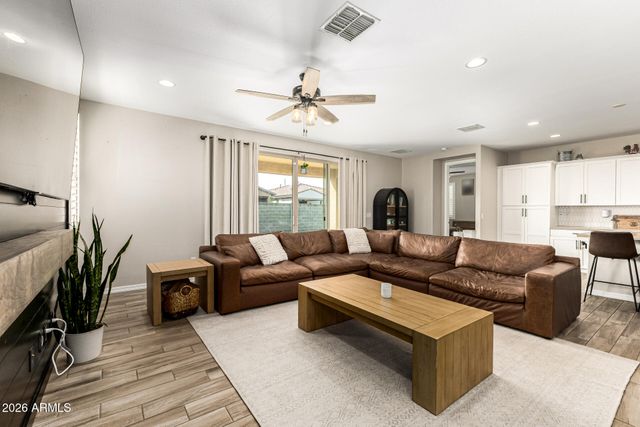 17355 W LARKSPUR Drive, Surprise, AZ 85388