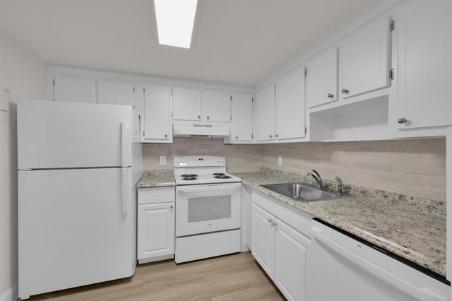 146 SAXONY D 146, Delray Beach, FL 33446