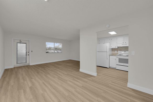 146 SAXONY D 146, Delray Beach, FL 33446