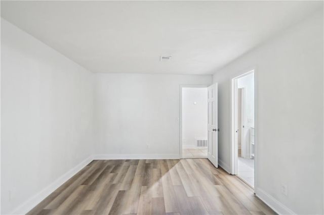 421 Warm Springs, Roswell, GA 30075