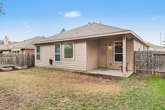 12027 Rockridge Falls Drive, Tomball, TX 77375