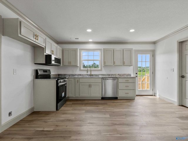 430 Cochran Avenue, Albertville, AL 35951