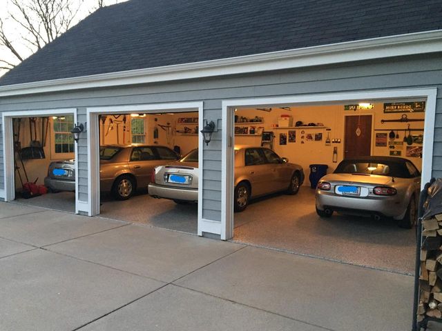 762 N Forest Ridge COURT, Summit, WI 53066