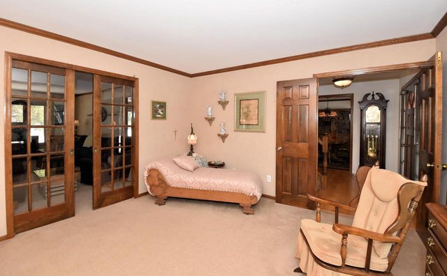 762 N Forest Ridge COURT, Summit, WI 53066