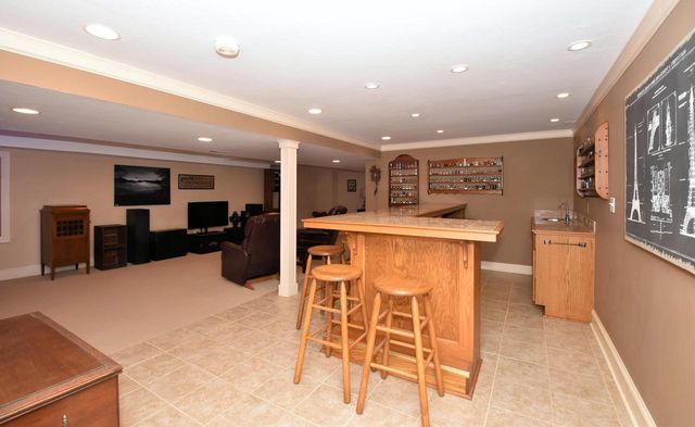 762 N Forest Ridge COURT, Summit, WI 53066