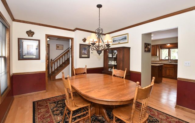 762 N Forest Ridge COURT, Summit, WI 53066