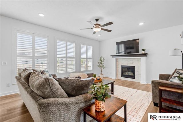 5307 Helwig Avenue, Papillion, NE 68133