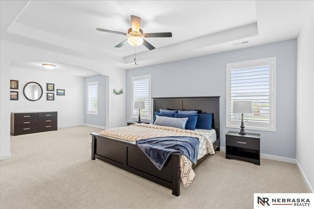 5307 Helwig Avenue, Papillion, NE 68133