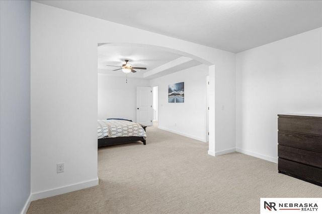 5307 Helwig Avenue, Papillion, NE 68133